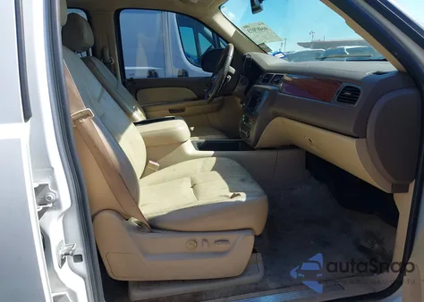 2007 GMC Yukon Slt z USA, uszkodzony, nr VIN 1GKFC13047R382157